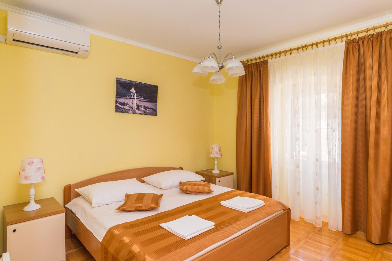 Apartments Niko Skradin Luaran gambar